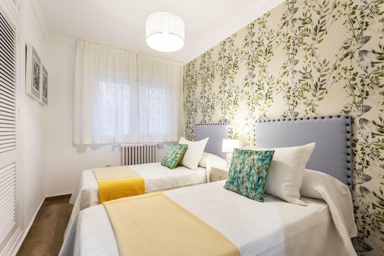 Genteel Home Puerta Real Гранада Екстериор снимка