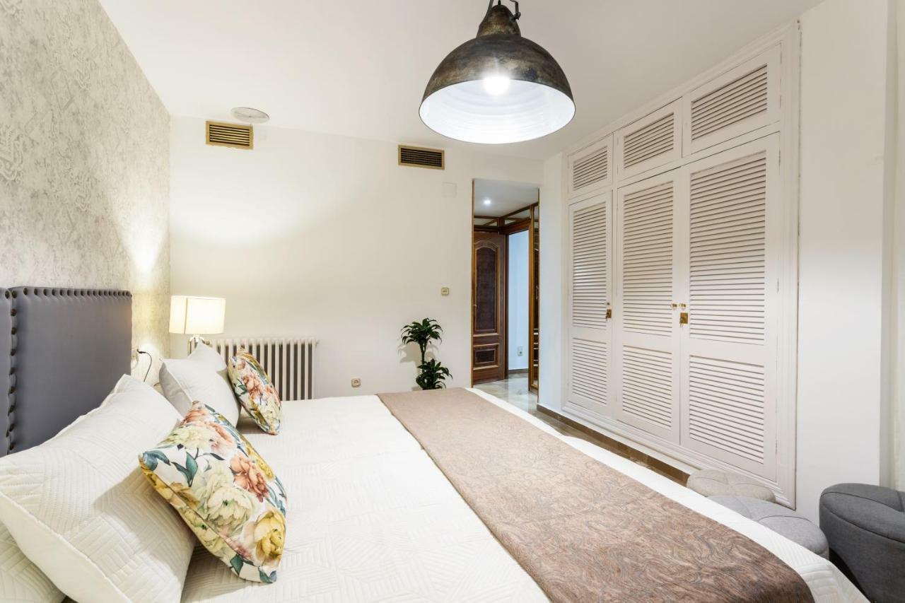 Genteel Home Puerta Real Гранада Екстериор снимка